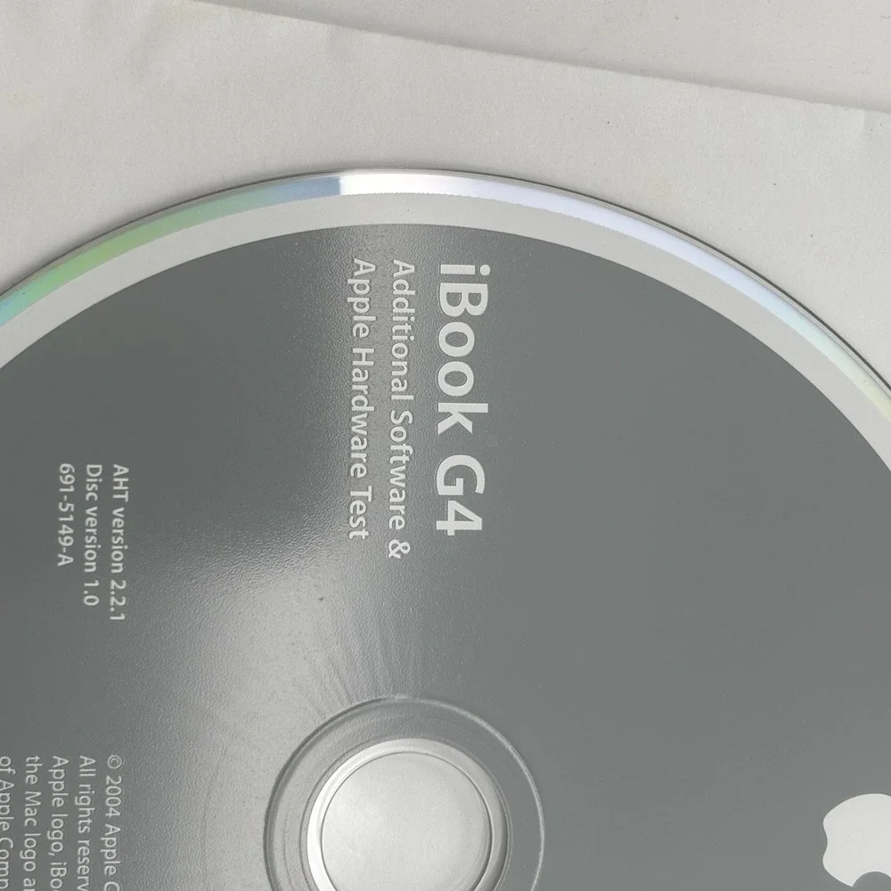 Official Apple - iBook G4 Install Disks & User Guide 10.3.5